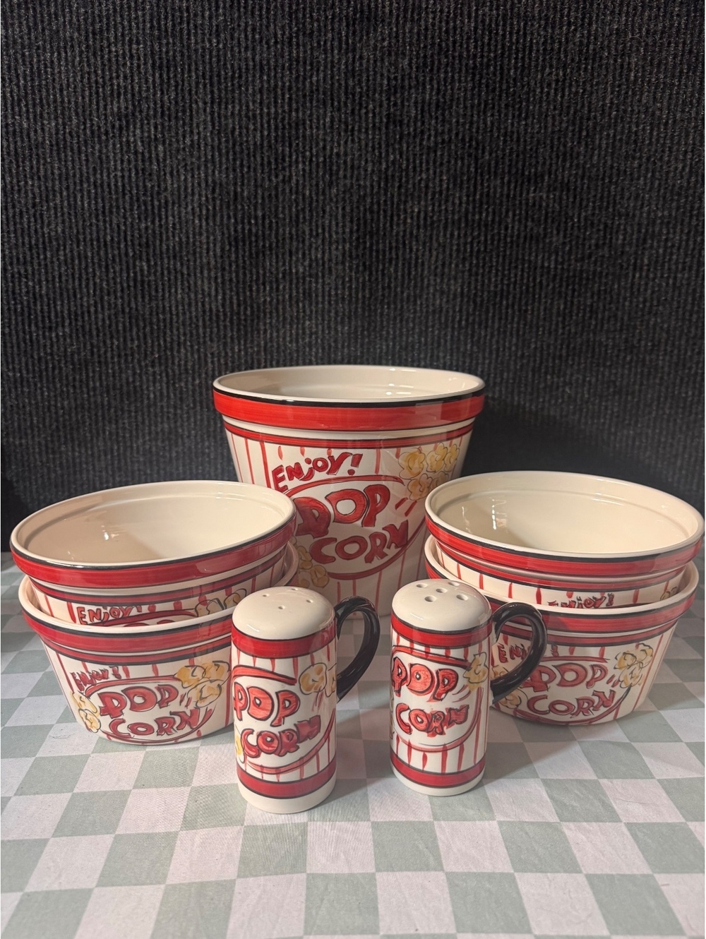 Vintage Tabletops Unlimited Popcorn Bowls and Salt & Pepper Shakers Set